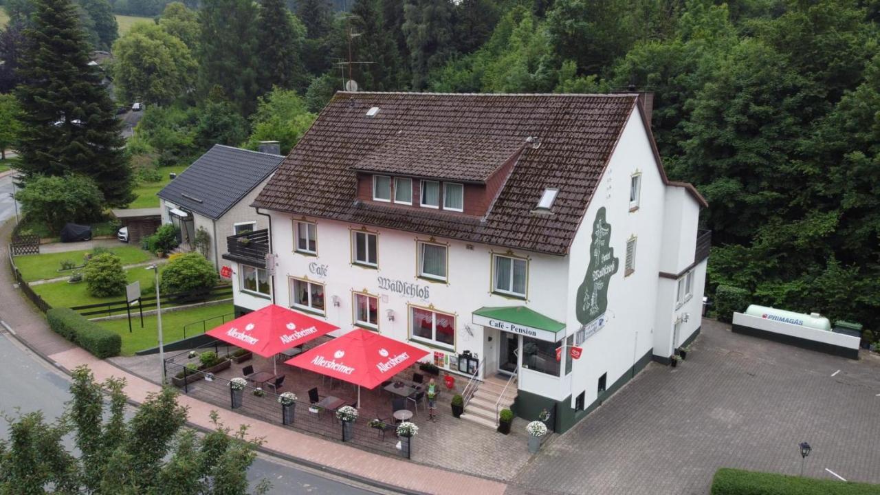 Pension Waldschloss Holzminden Exterior photo